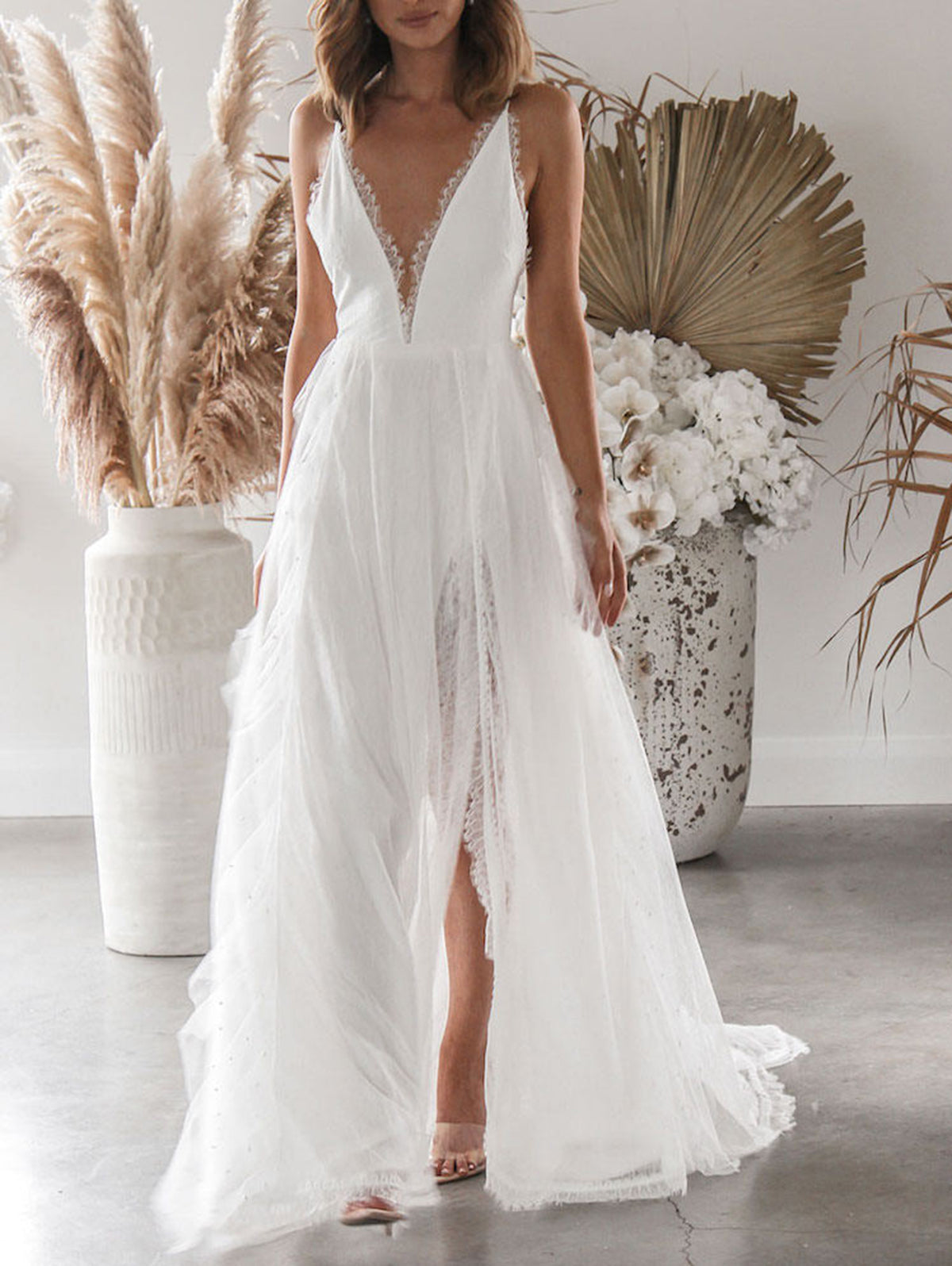 EP | Blanc Mariage Deep V Neck Backless Dentelle Split Maxi Robe