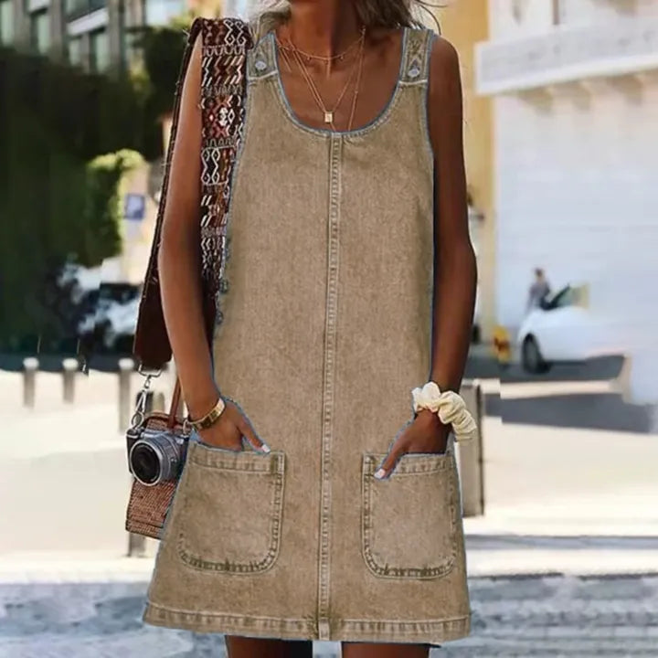EP | MINI-ROBE SANS MANCHES.