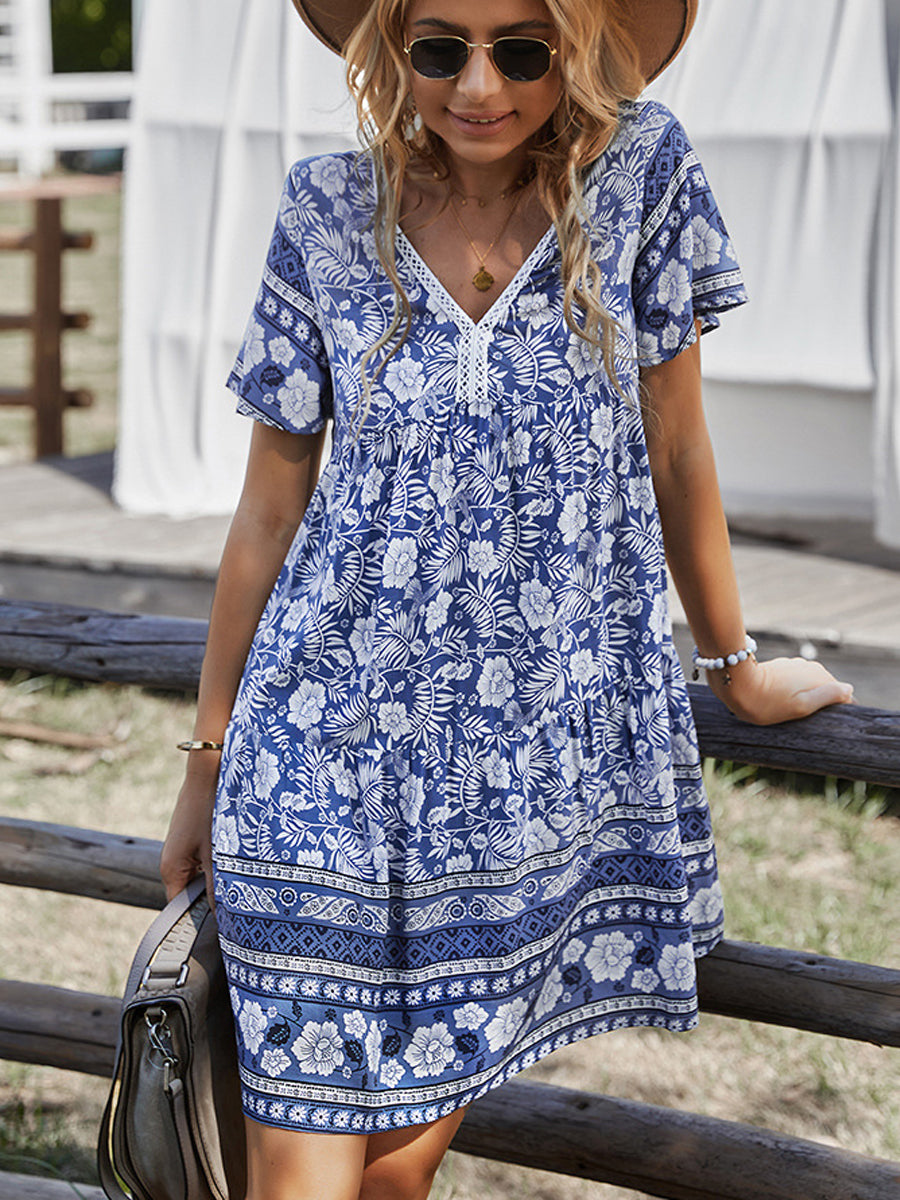 EP | Mini-robe bohème à manches courtes et col en V