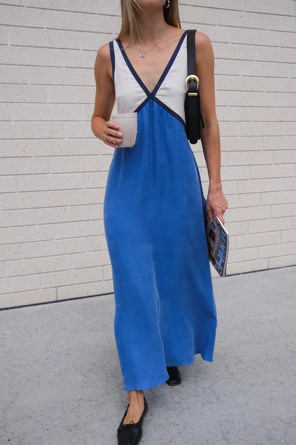 EP | Robe maxi légère avec décolleté en V