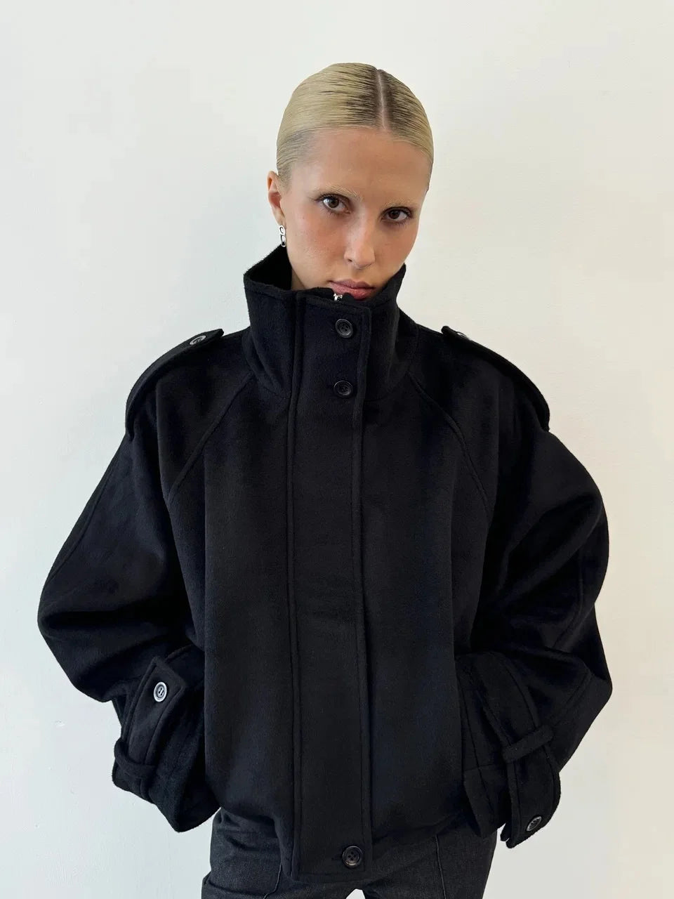 Moderne et minimaliste Veste