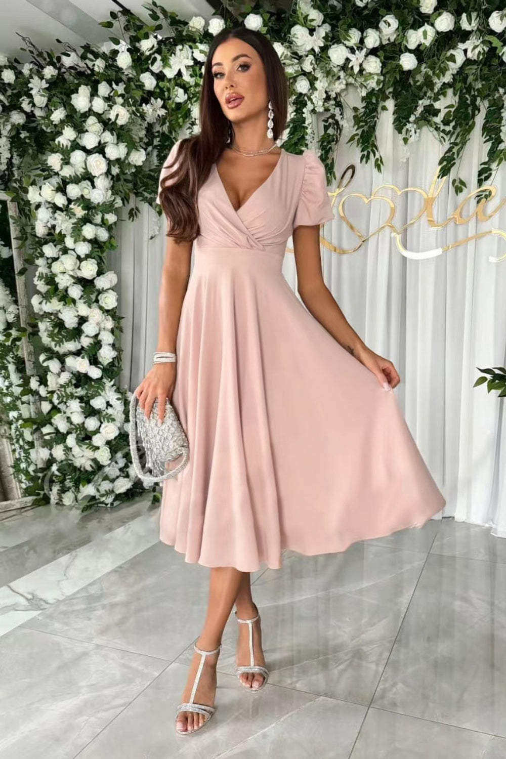 EP | Surplice Robe midi à manches bouffantes