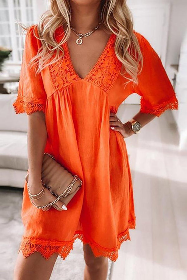 EP | Dentelle Ourlet Col V Mini-robe