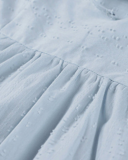 ND | mini-robe en ligne A avec décolleté en V, manches 3/4 et poches