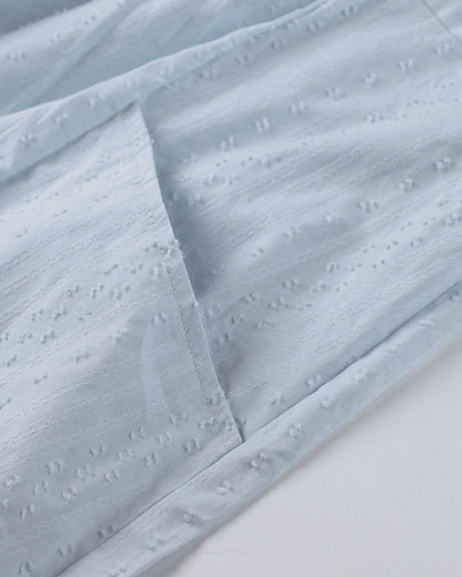 ND | mini-robe en ligne A avec décolleté en V, manches 3/4 et poches