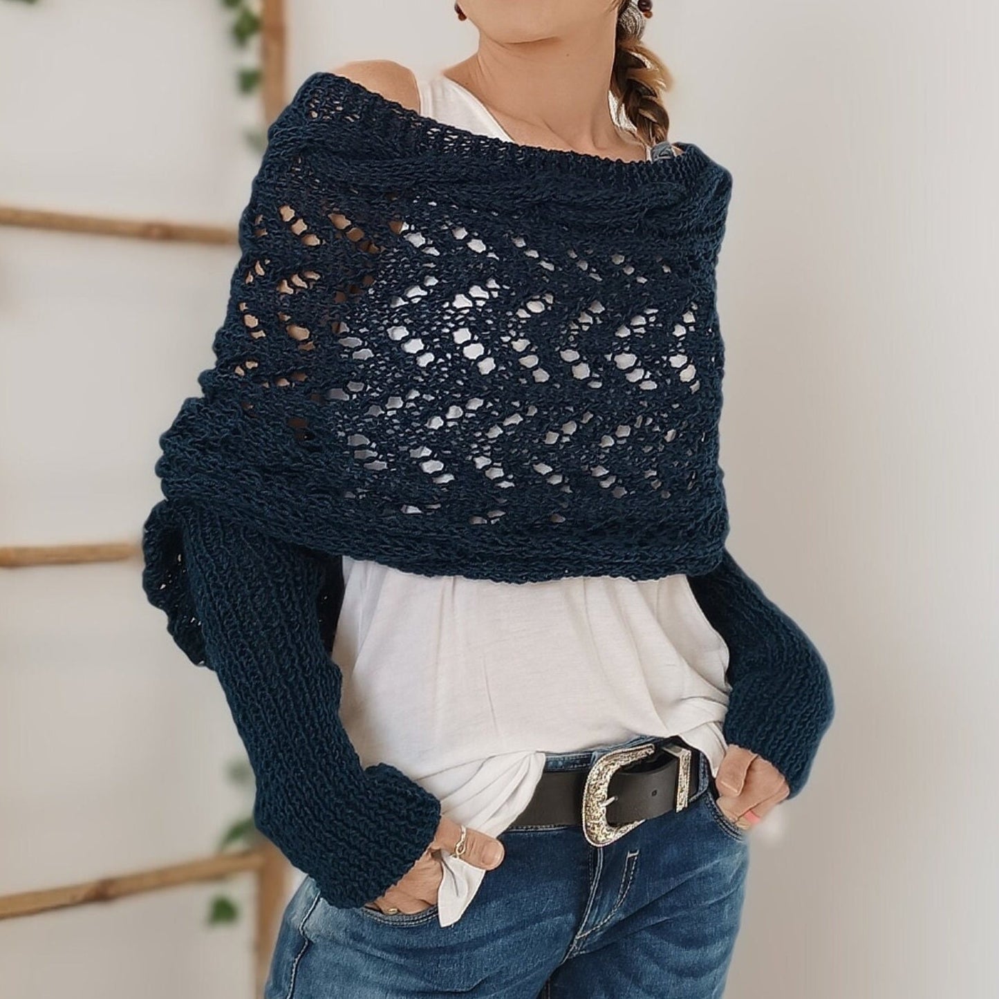 ND | Elégant pull-over cache-cœur en tricot avec détail ajouré