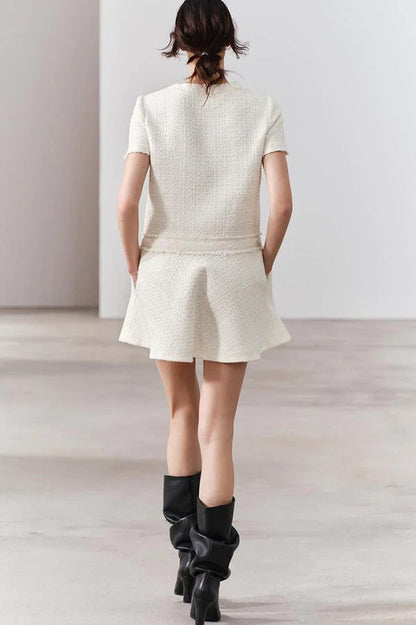 EP | Années 1960 London Girl Tweed texturé or bouton manches courtes Pocketed Mini Robe