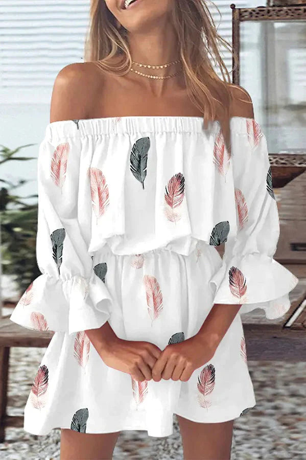 EP | It All Begins with Love Mini-robe imprimée à épaules nues