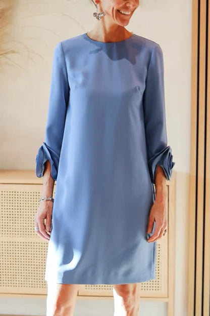 EP | Meina fleur décorée manchettes encolure ronde poche casual mini robe