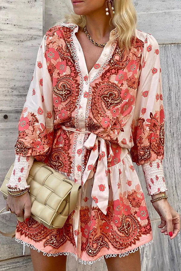 EP | Palace Print Bouton smocké Manches Ceinture Mini-robe