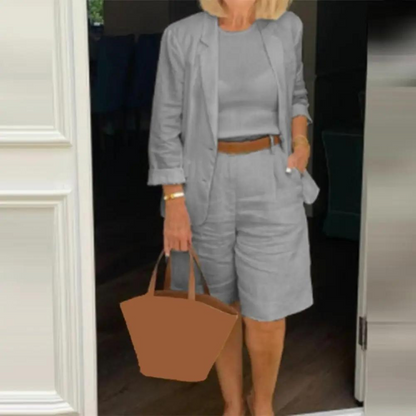 ND | Ensemble luxueux blazer et short pour femme