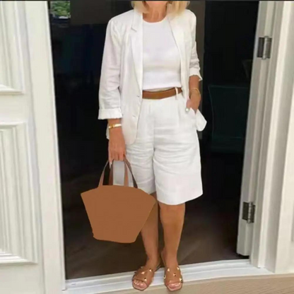 ND | Ensemble luxueux blazer et short pour femme
