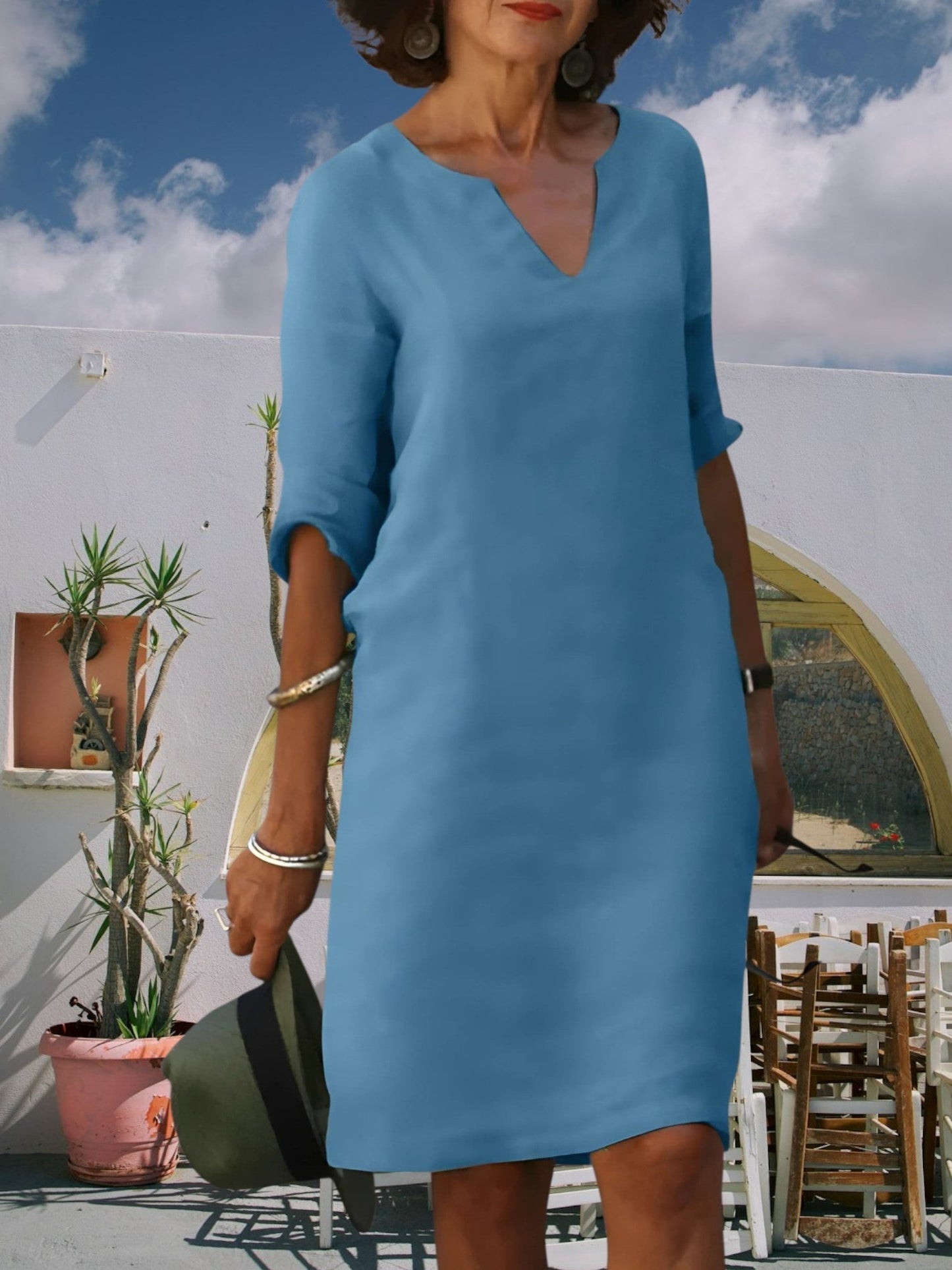 EP | mini-robe longueur genou des femmes avec décolleté en V et manches 3/4