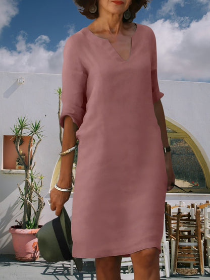 EP | mini-robe longueur genou des femmes avec décolleté en V et manches 3/4