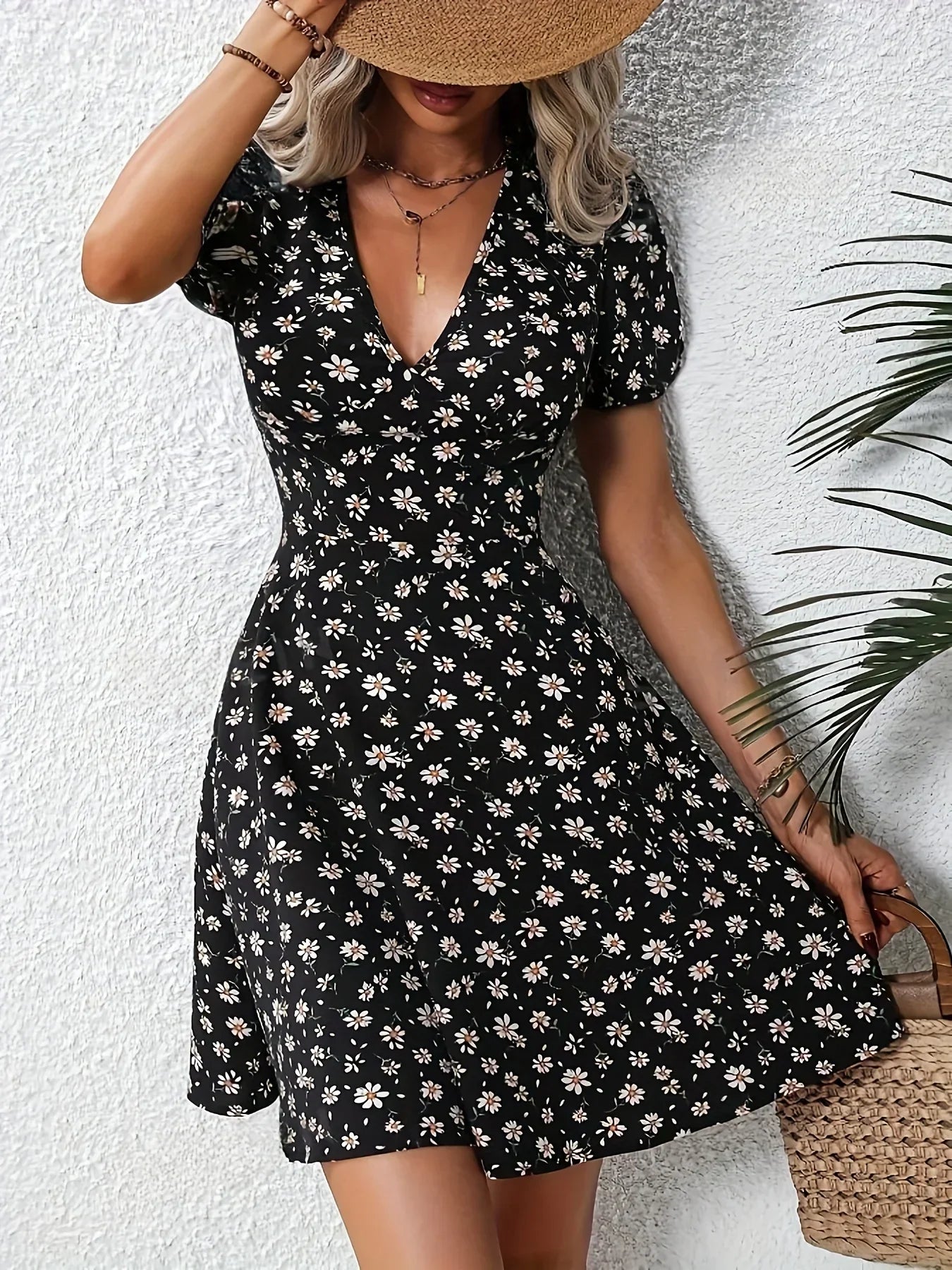 EP | Eté Femmes Floral Imprimé Mini Robe Col V Manches bouffantes Casual Vacances Robe pour Sortie et Fête