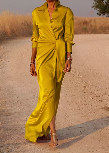 ND | Maxi-robe à manches longues avec revers et coupe étroite