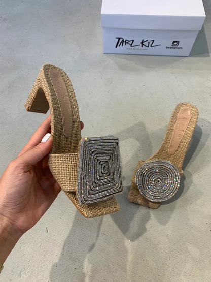 ND | Sandales à talons ronds carrés