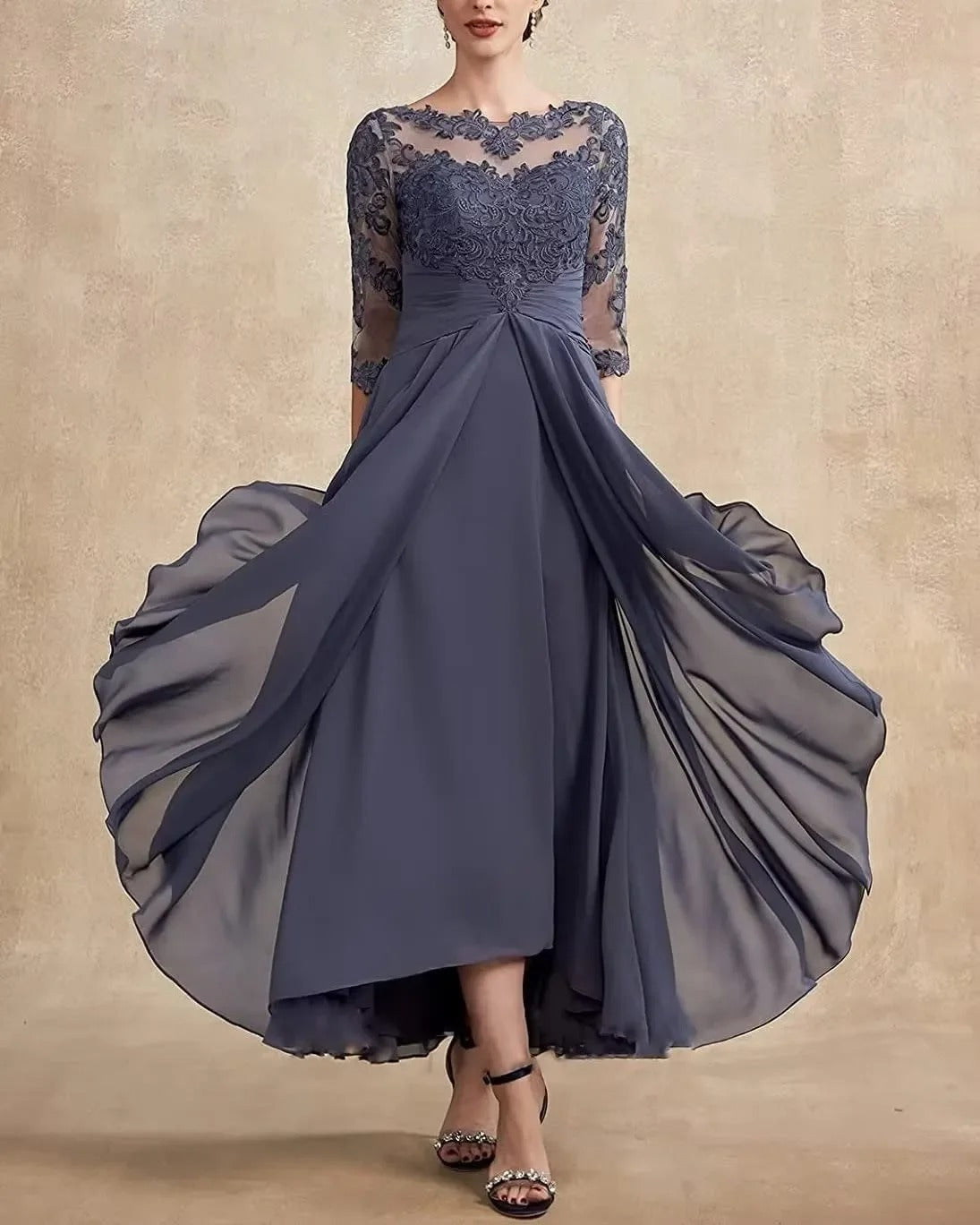 EP | robe maxi en mousseline de soie avec manches transparentes longueur midi